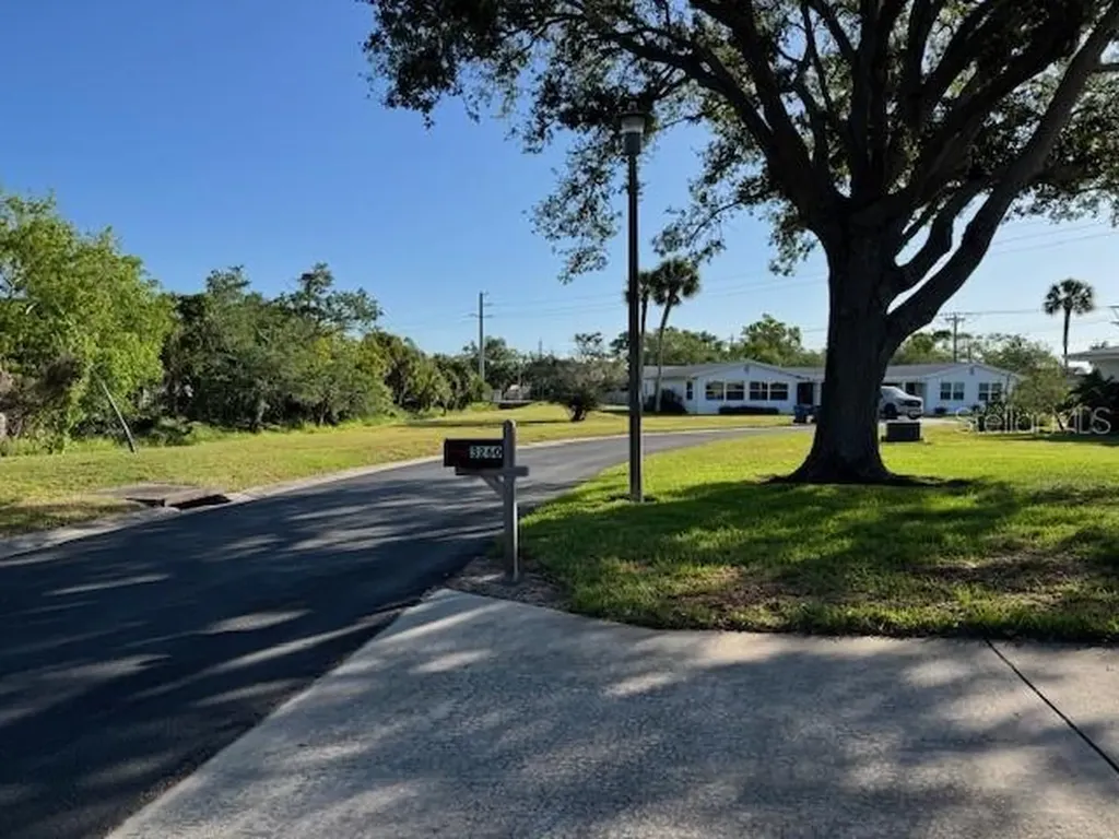 3252 Westford Lane Sarasota FL 34231