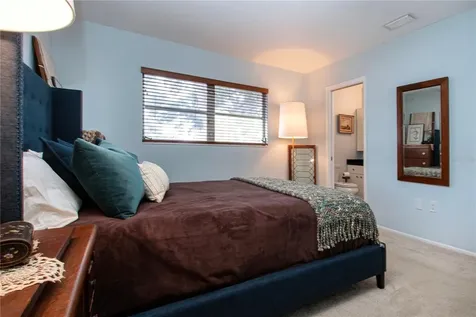 3252 Westford Lane Sarasota FL 34231