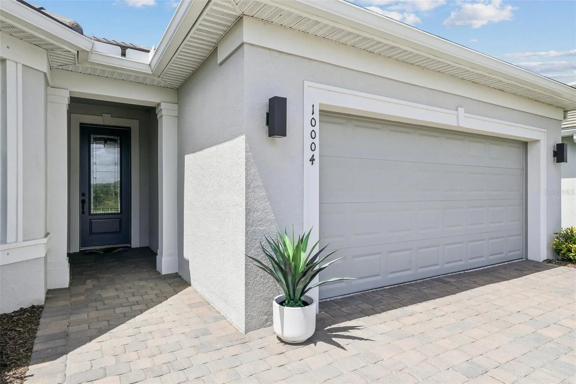 10004 Coral Shore Drive Englewood FL 34223