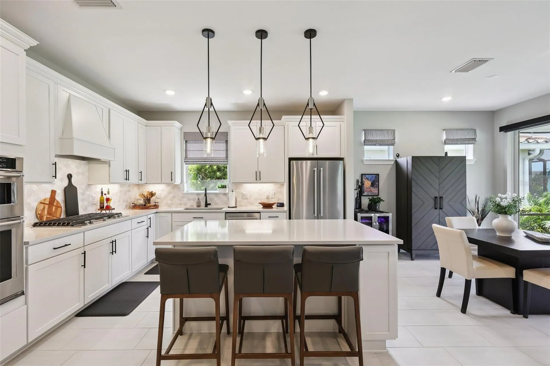 10004 Coral Shore Drive Englewood FL 34223