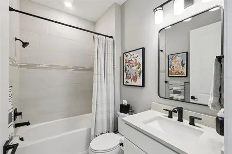 10004 Coral Shore Drive Englewood FL 34223