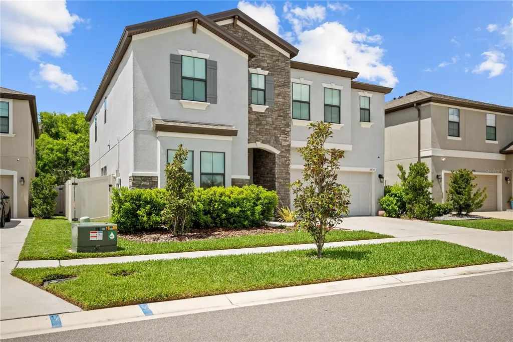 14734 Horse Trot Road Lithia FL 33547