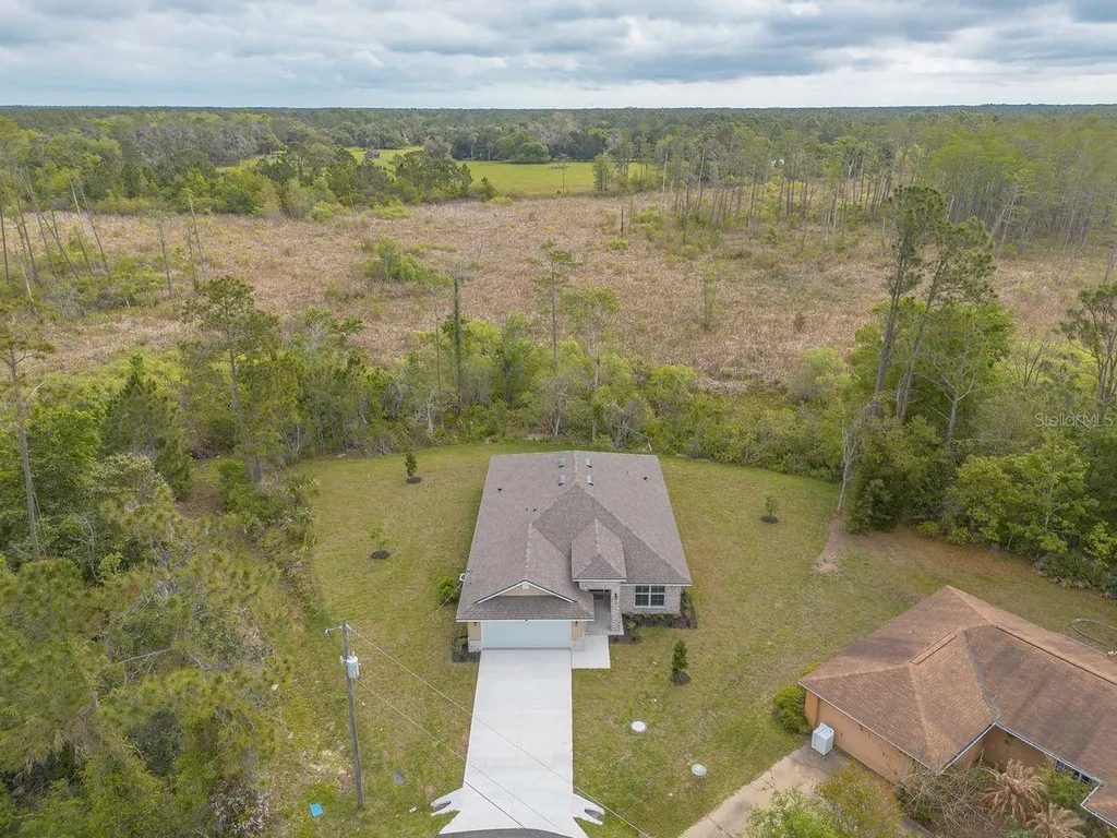 18 Squadron Place Palm Coast FL 32164
