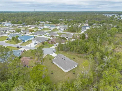 18 Squadron Place Palm Coast FL 32164