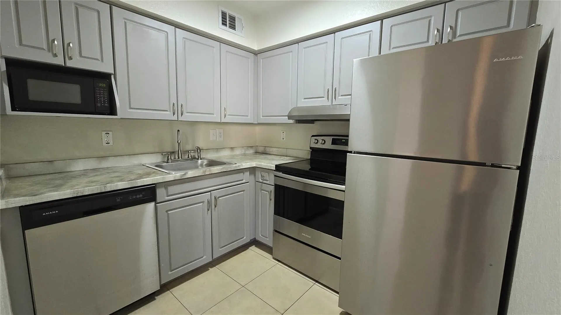 719 Wyman Court Orlando FL 32809