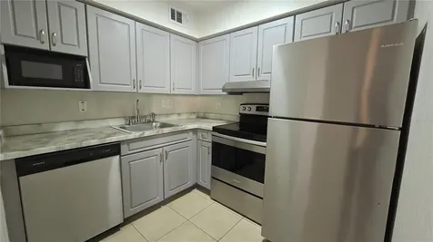 719 Wyman Court Orlando FL 32809