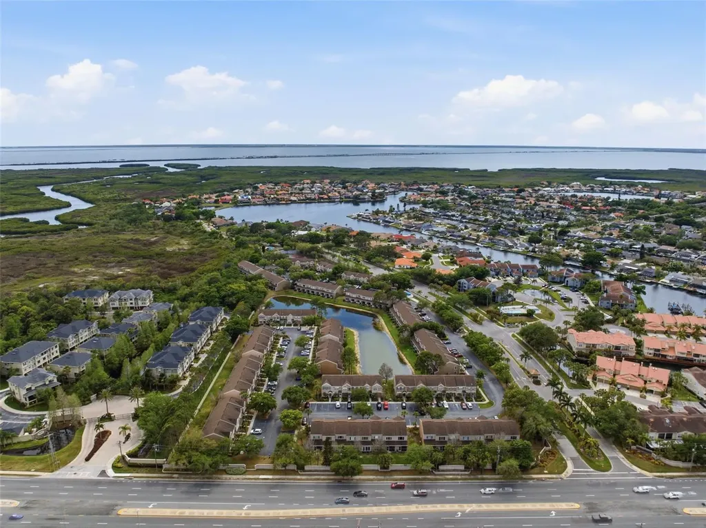 6229 Bayside Key Drive Tampa FL 33615