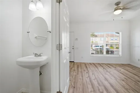 6229 Bayside Key Drive Tampa FL 33615
