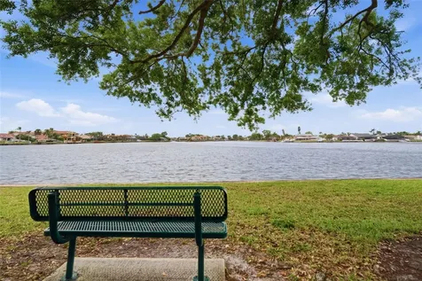 6229 Bayside Key Drive Tampa FL 33615