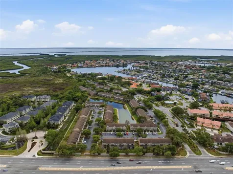 6229 Bayside Key Drive Tampa FL 33615