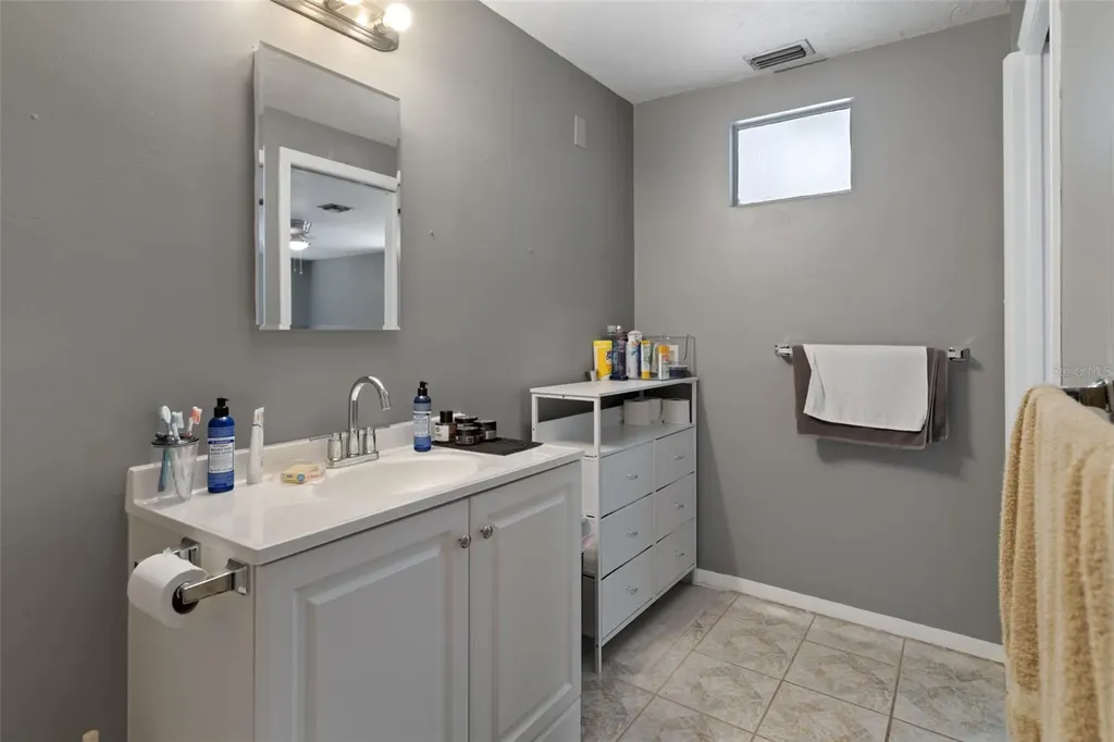 5437 29th Avenue S Gulfport FL 33707