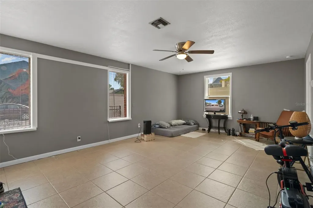 5437 29th Avenue S Gulfport FL 33707