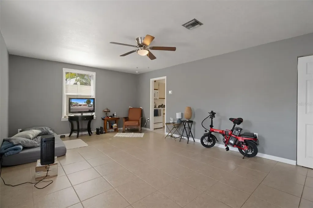 5437 29th Avenue S Gulfport FL 33707