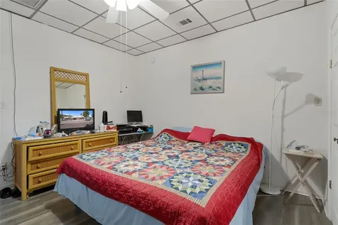 5437 29th Avenue S Gulfport FL 33707