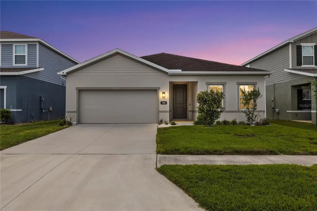 7886 Greenway Avenue Wesley Chapel FL 33544