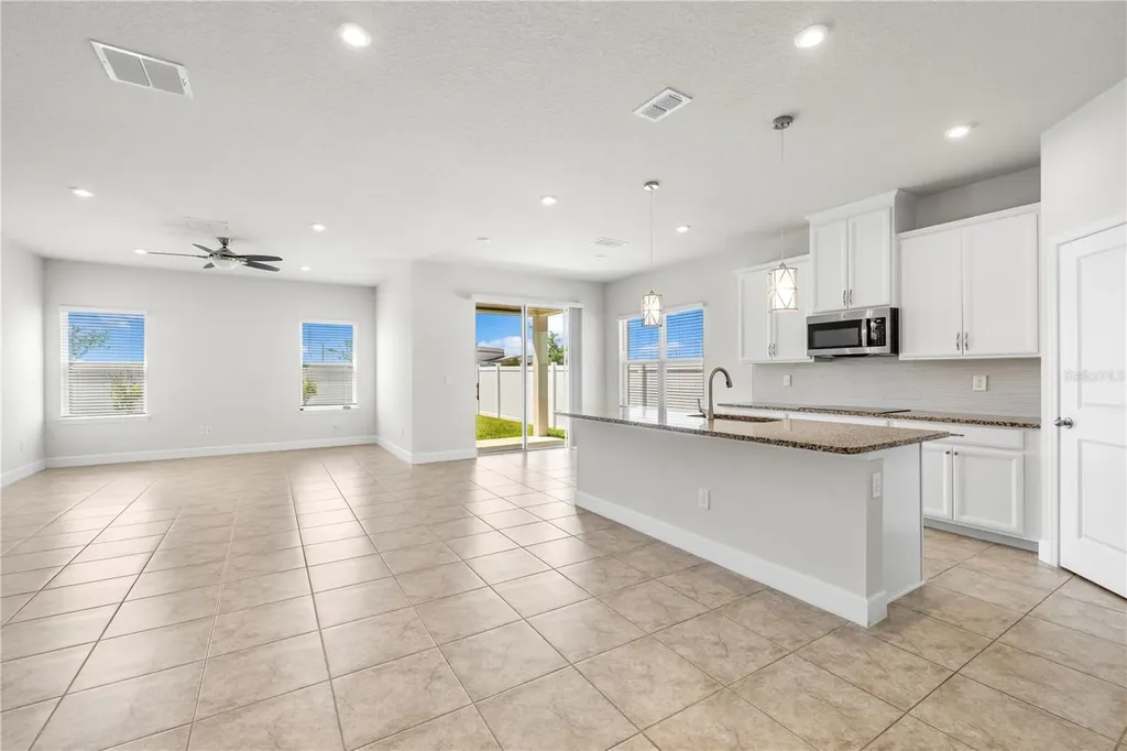 7886 Greenway Avenue Wesley Chapel FL 33544
