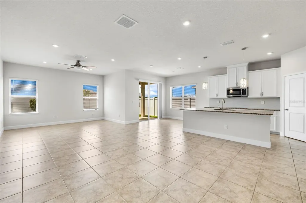 7886 Greenway Avenue Wesley Chapel FL 33544