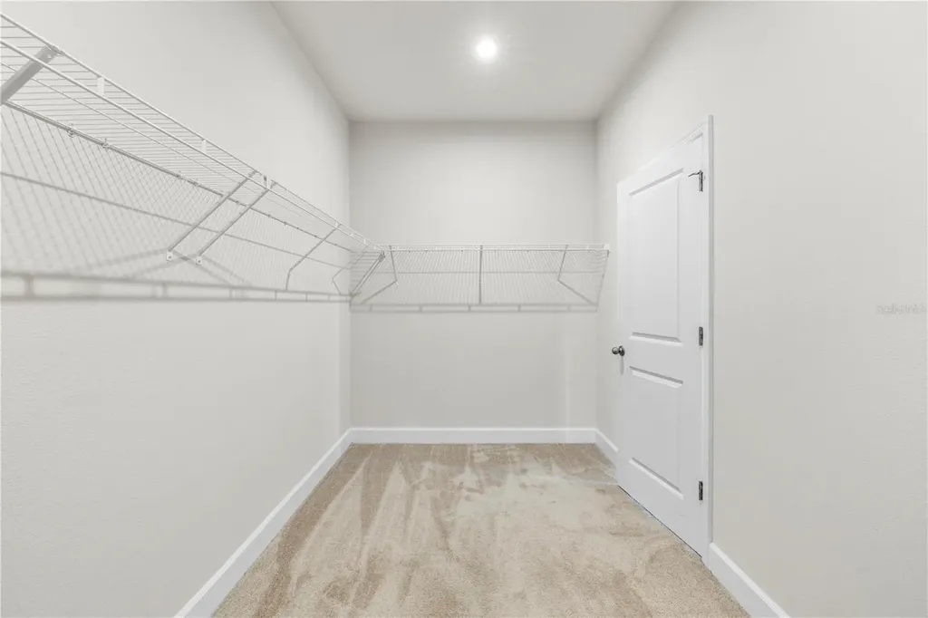7886 Greenway Avenue Wesley Chapel FL 33544