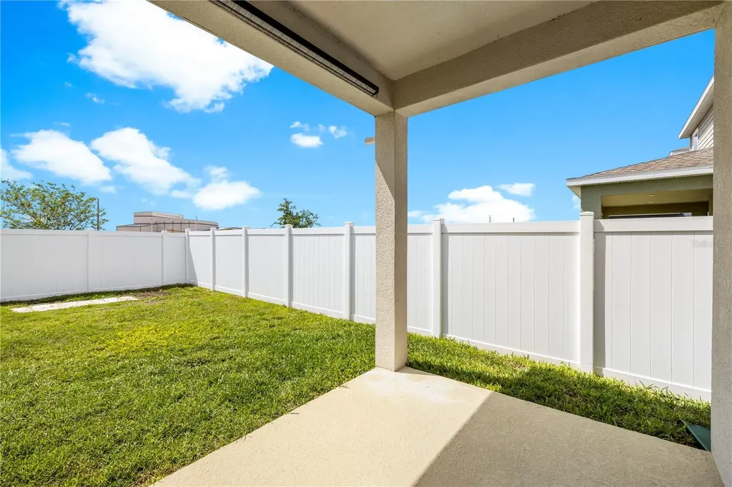 7886 Greenway Avenue Wesley Chapel FL 33544