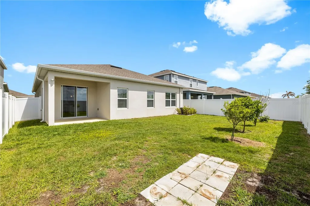 7886 Greenway Avenue Wesley Chapel FL 33544