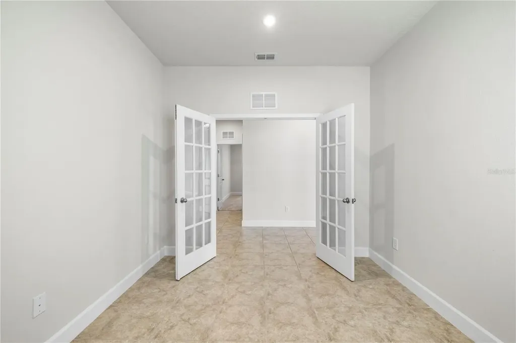 7886 Greenway Avenue Wesley Chapel FL 33544