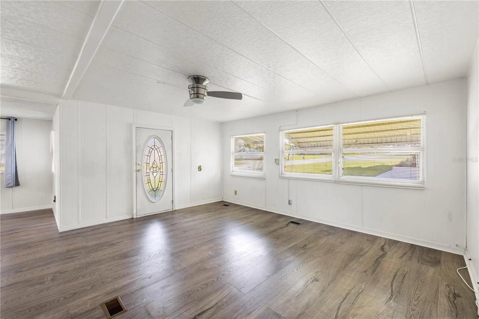 6123 Ridgewood Drive Zephyrhills FL 33542