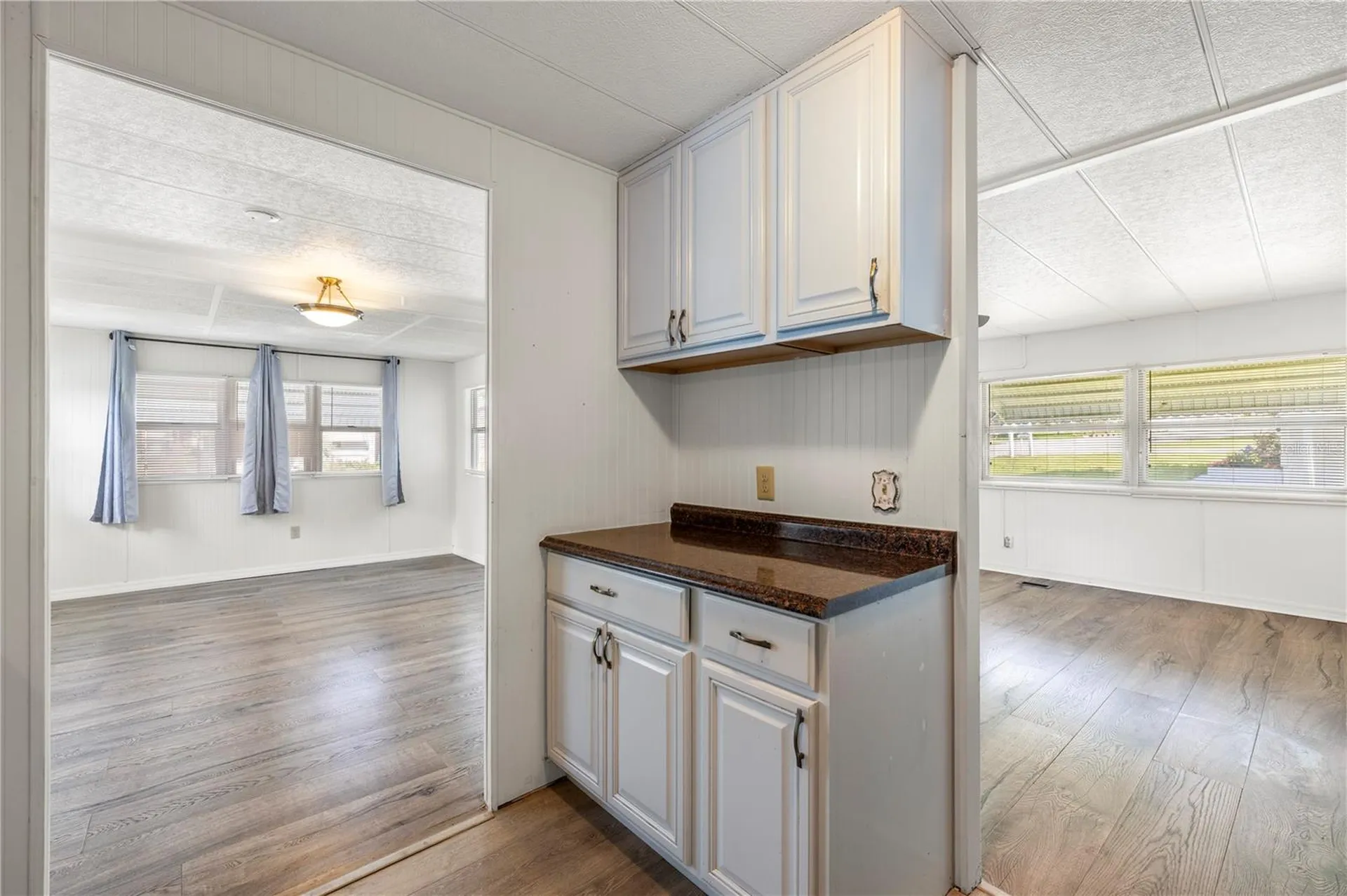 6123 Ridgewood Drive Zephyrhills FL 33542