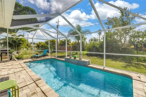 1335 Fundy Road Venice FL 34293
