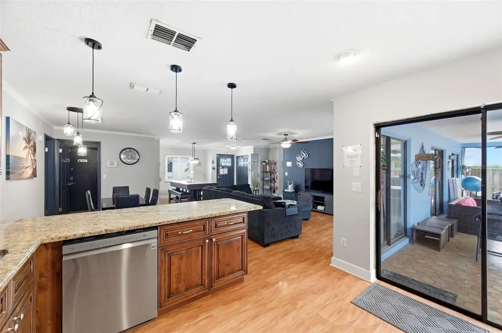 2816 Rustic Oaks Drive Palm Harbor FL 34684