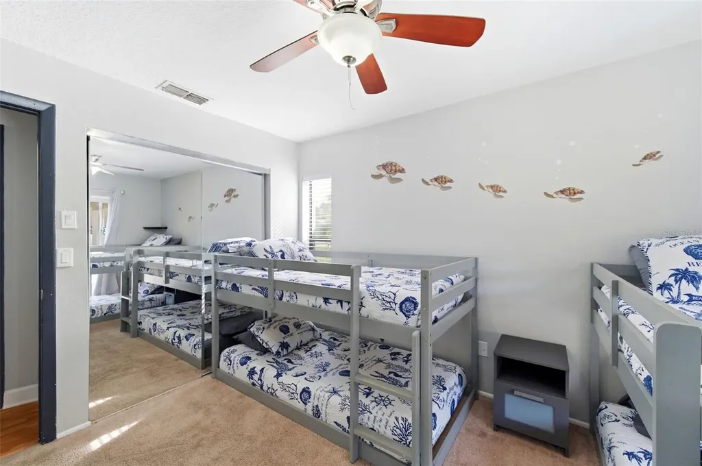 2816 Rustic Oaks Drive Palm Harbor FL 34684