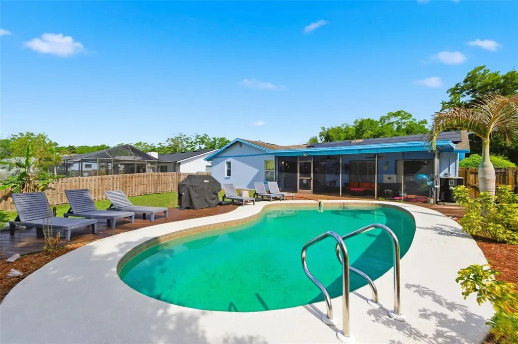 2816 Rustic Oaks Drive Palm Harbor FL 34684