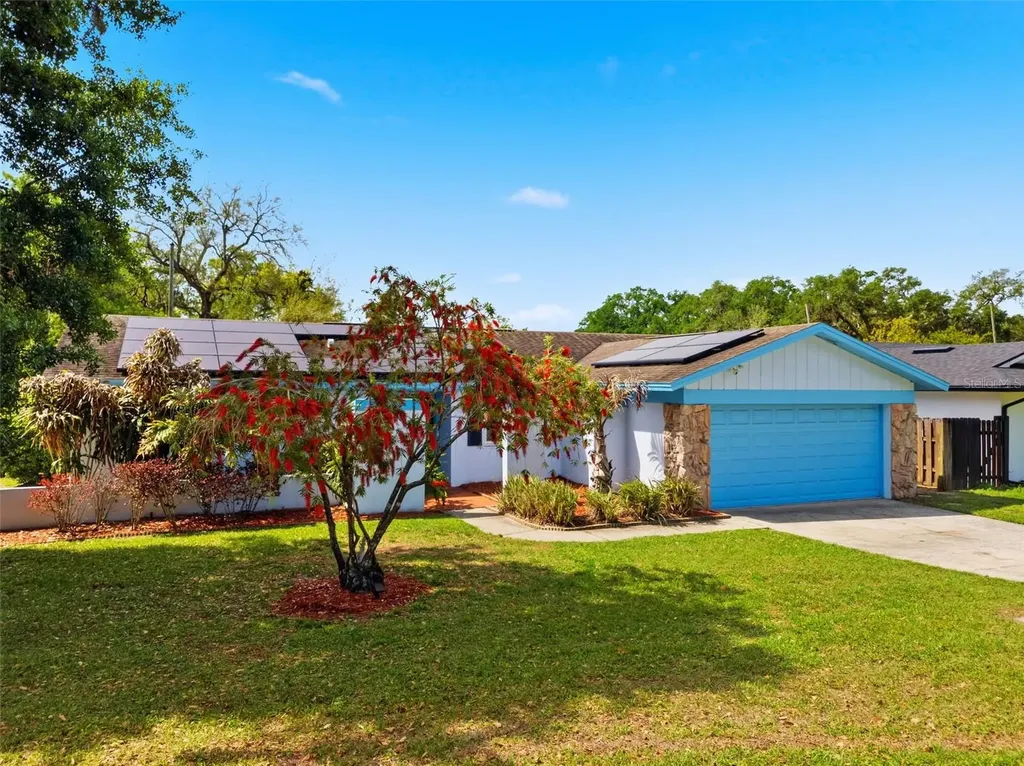 2816 Rustic Oaks Drive Palm Harbor FL 34684