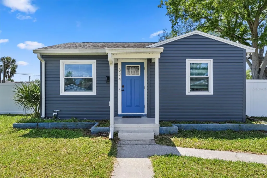 824 61st Avenue NE St Petersburg FL 33703