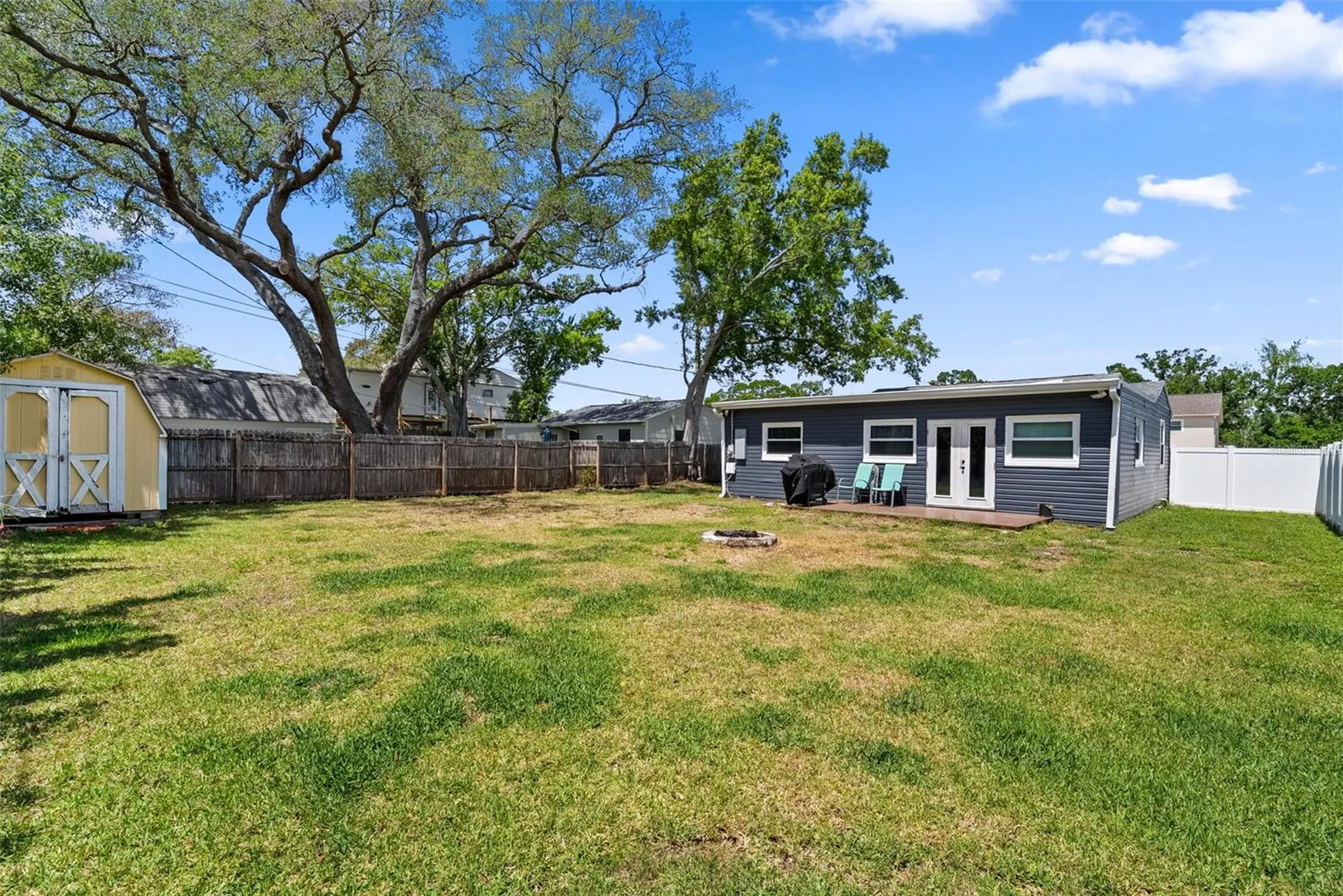 824 61st Avenue NE St Petersburg FL 33703