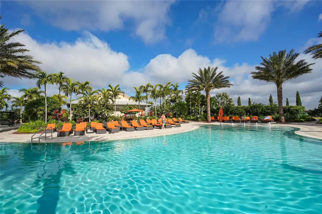 13510 Messina Loop Bradenton FL 34211