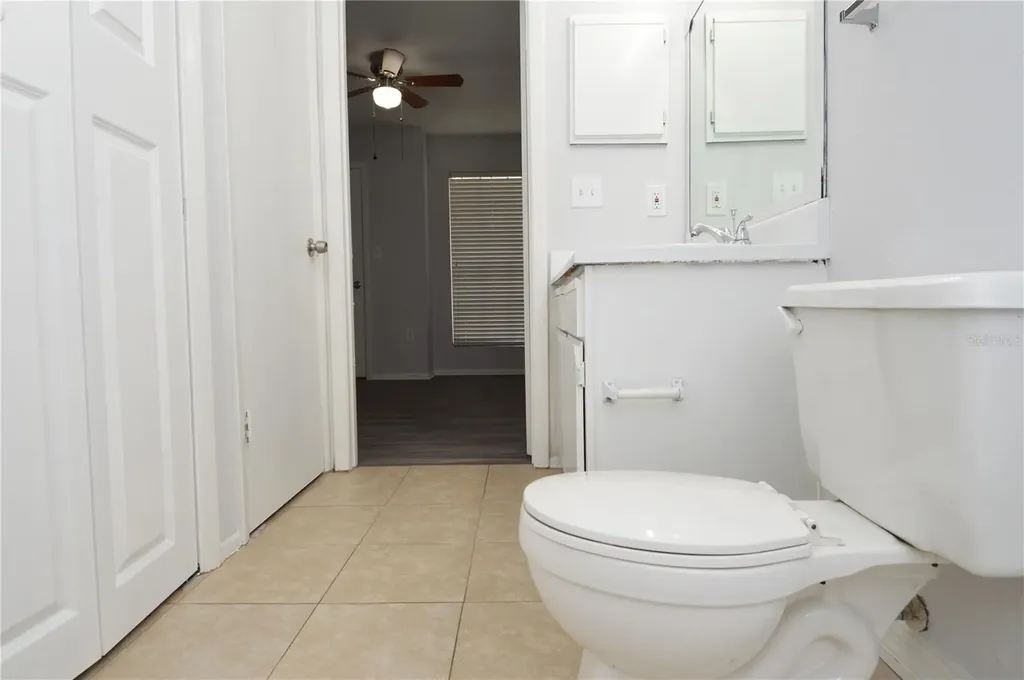 8641 Fancy Finch Drive Tampa FL 33614