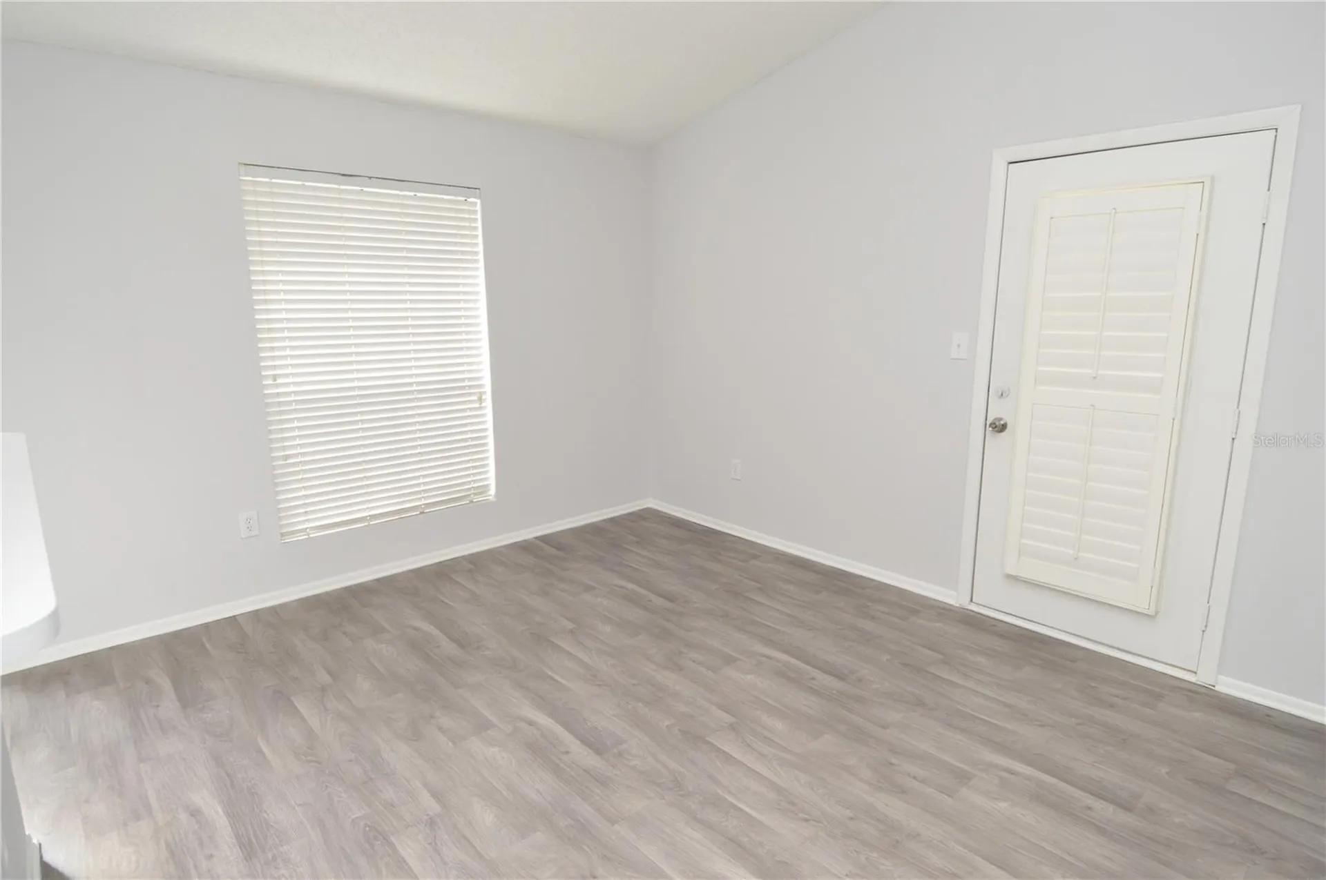 8641 Fancy Finch Drive Tampa FL 33614