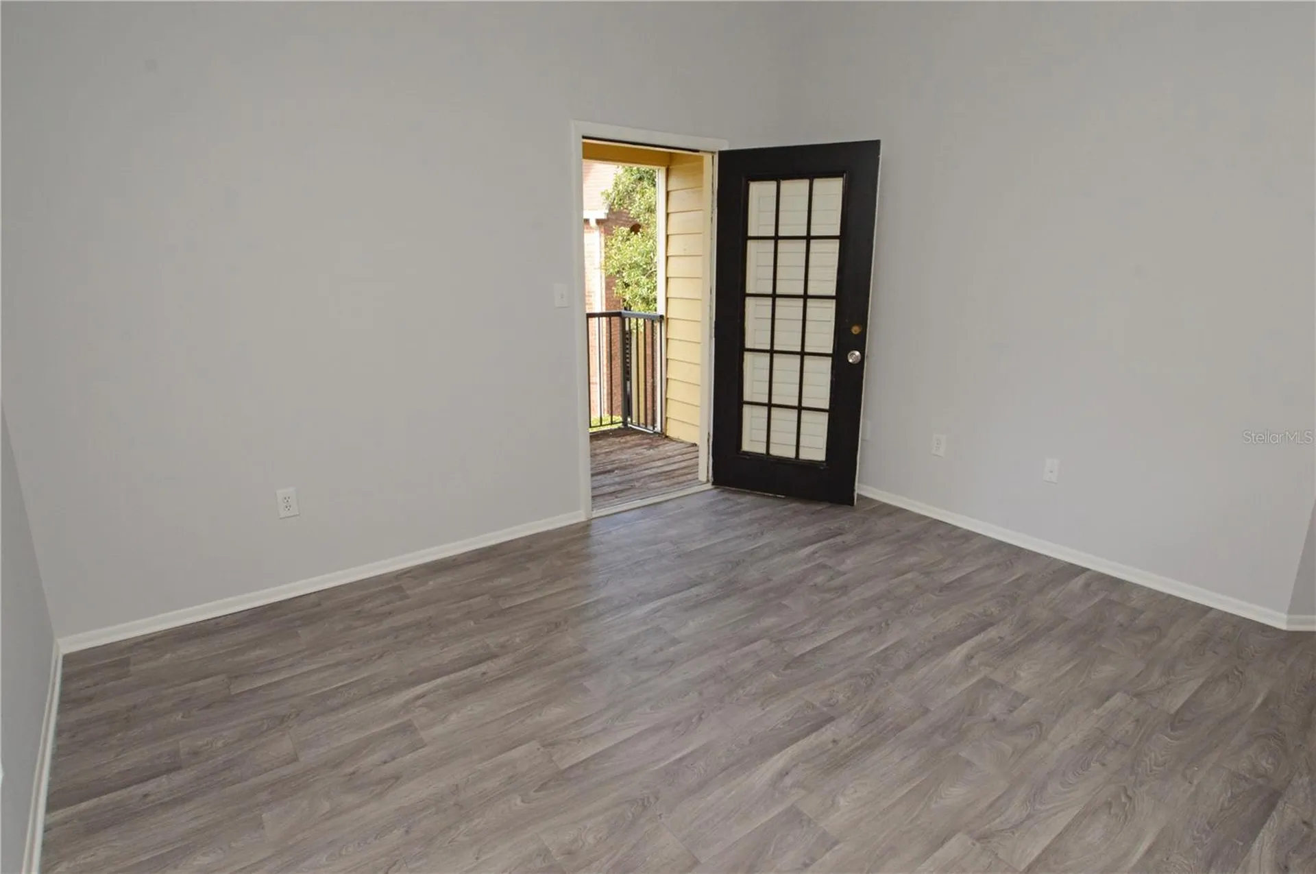 8641 Fancy Finch Drive Tampa FL 33614