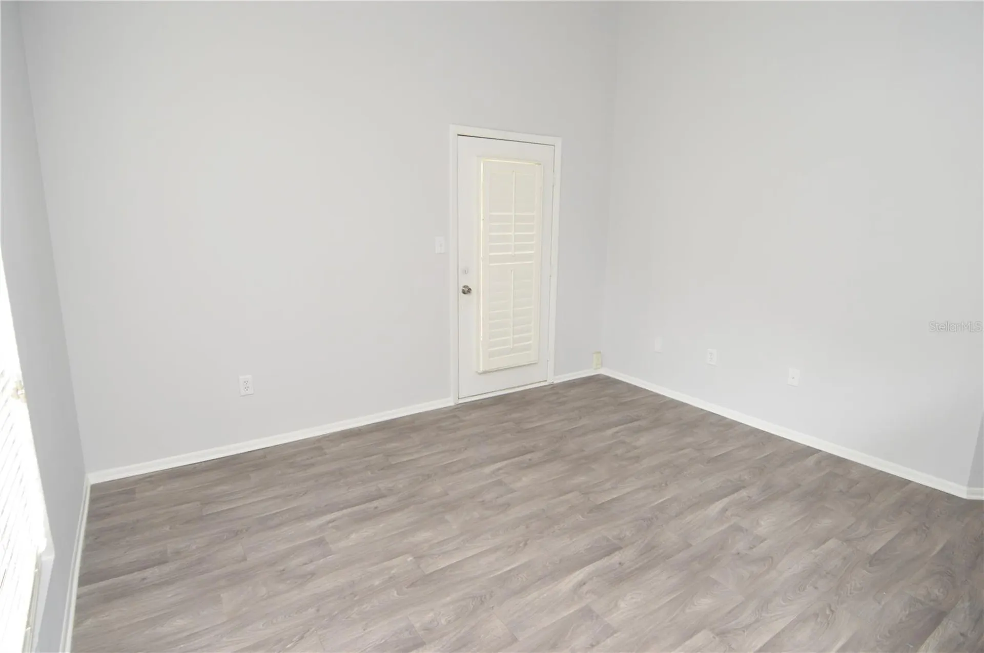 8641 Fancy Finch Drive Tampa FL 33614