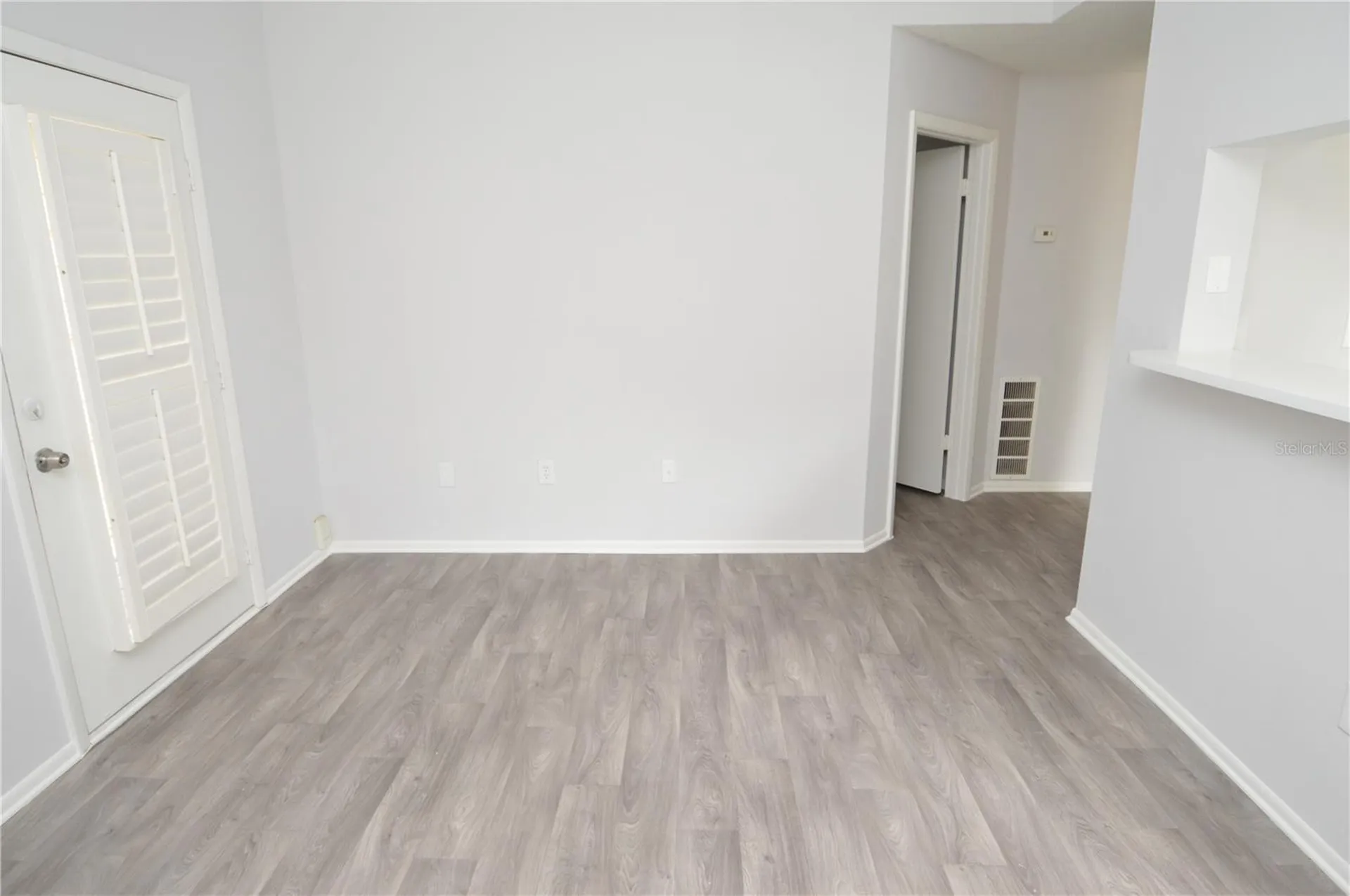 8641 Fancy Finch Drive Tampa FL 33614