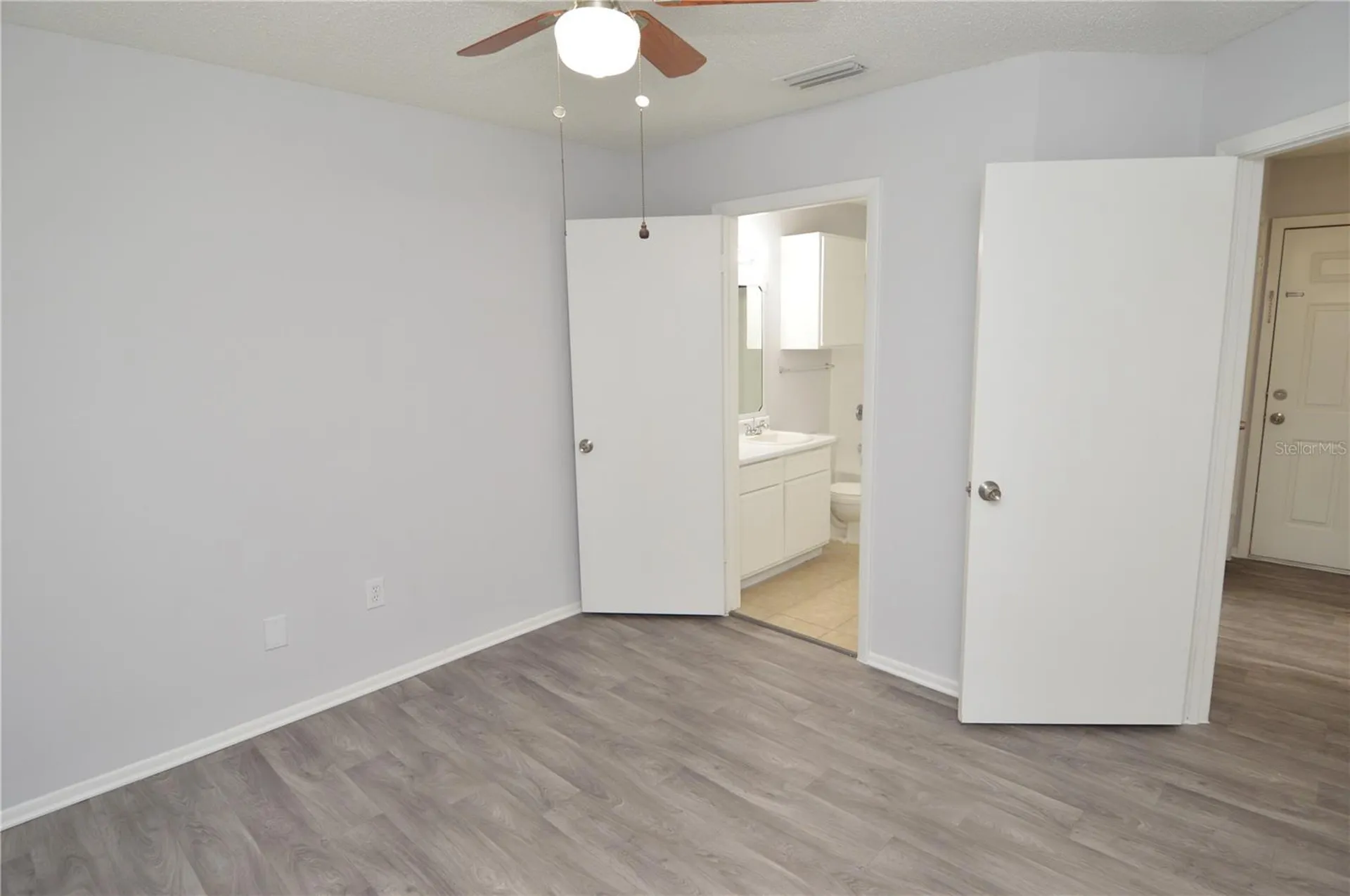 8641 Fancy Finch Drive Tampa FL 33614