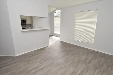 8641 Fancy Finch Drive Tampa FL 33614