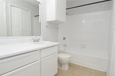 8641 Fancy Finch Drive Tampa FL 33614