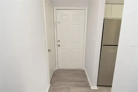 8641 Fancy Finch Drive Tampa FL 33614