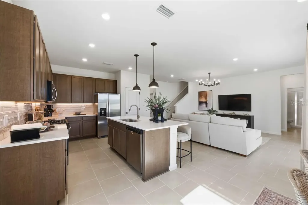 5484 NW Camberly Court Port St Lucie FL 34987
