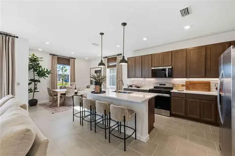 5484 NW Camberly Court Port St Lucie FL 34987