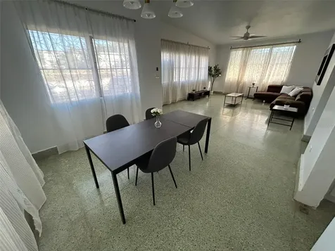 527 Urb La Rambla, Calle Principal Ponce PR 00730