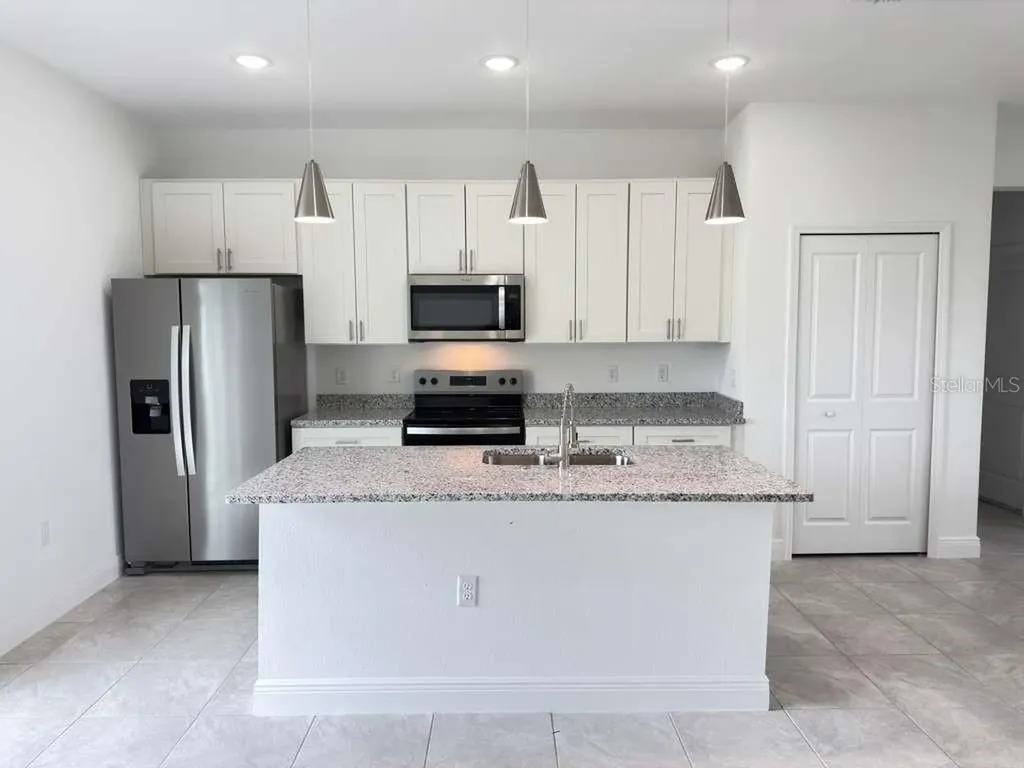 6142 SW 154th Place Road Ocala FL 34473
