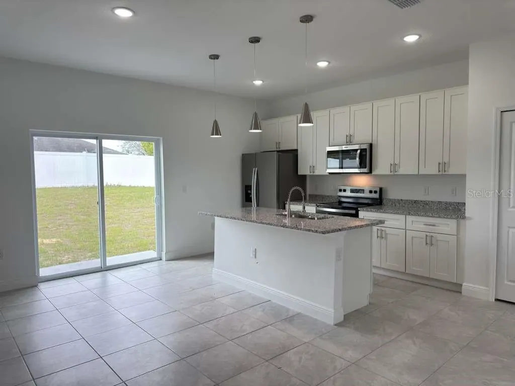 6142 SW 154th Place Road Ocala FL 34473