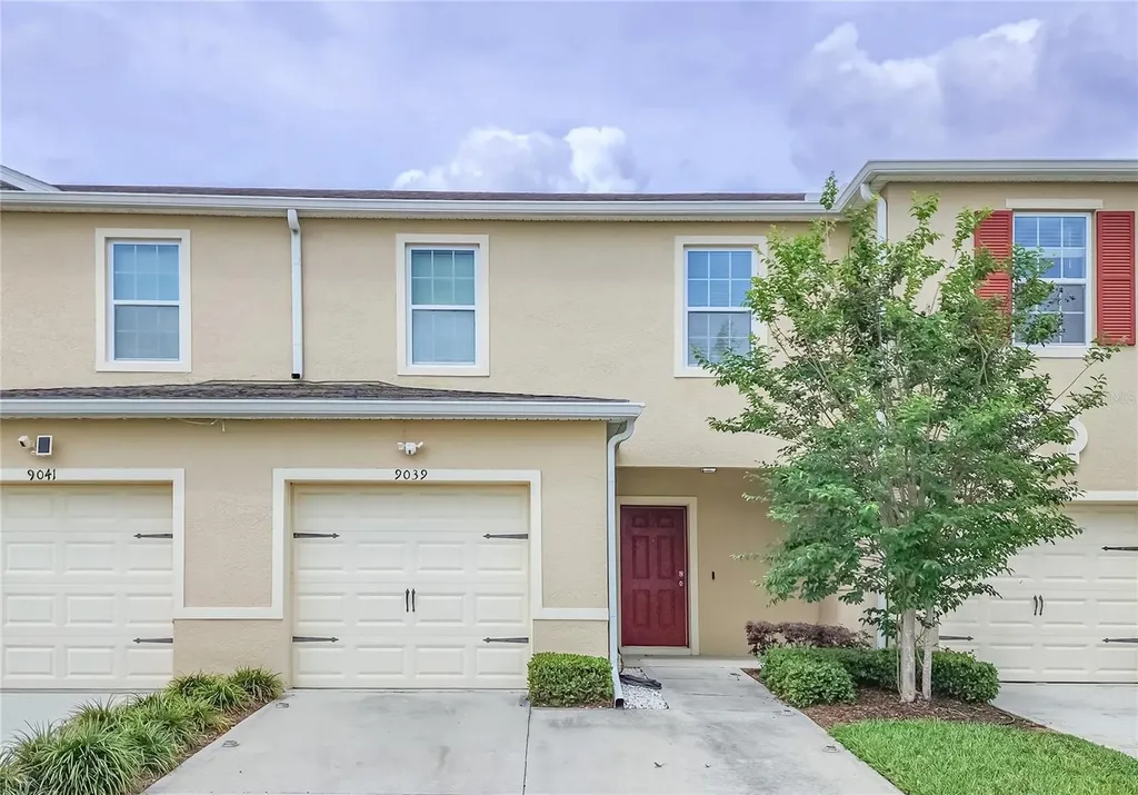 9039 Alba Lane Kissimmee FL 34747